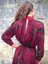 Charger l'image dans la galerie, Robe midi 70´s à fleurs, made in France , ouverture au dos , taille 34/36