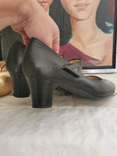 Charger l'image dans la galerie, babies en cuir souples ultra confort, pointure 36