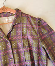 Charger l'image dans la galerie, robe vintage fin 70's à carreaux , épaules bouffantes, T.42/44