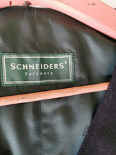 Charger l'image dans la galerie, gilet/veston autrichien en laine, taille 44 femme ou L homme