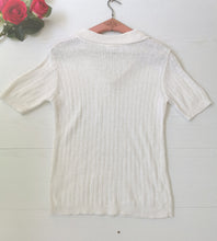 Charger l'image dans la galerie, top en maille côtelée 70's blanc , tailles 36 et 38