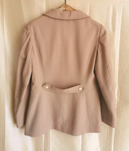 Charger l'image dans la galerie, veste vintage 70's col pelle à tarte brodée sur la poche, taille 34