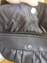 Charger l'image dans la galerie, sac Longchamp en cuir moka de type sac baguette