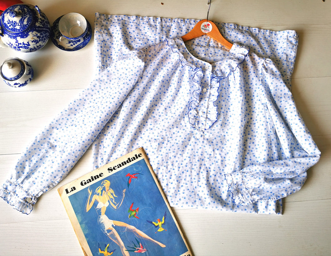 chemise de nuit vintage 70's à volants et epaules bouffantes, taille unique jusqu'à 42
