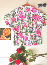Charger l&#39;image dans la galerie, blouse vintage pivoines, taille 38/40
