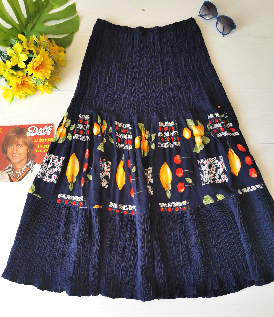 jupe vintage longue à motifs fruits colorés, taille 44