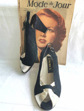 Charger l&#39;image dans la galerie, escarpins vintage pin up en cuir noir et doré à bouts ouverts, pointure 37
