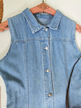 Charger l&#39;image dans la galerie, robe vintage 90&#39;s en jean bleu clair, taille 36
