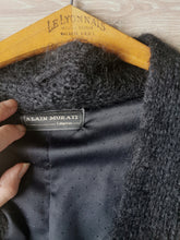 Charger l&#39;image dans la galerie, Sublime veste cardigan vintage 80&#39;s ultra chaude oversize en maille mohair tricotée main, taille unique jusqu&#39;à 44
