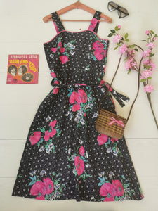 robe tablier midi florale en pur coton, taille 36